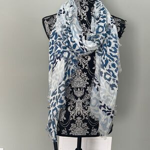 Lord & Taylor NEW Blue Cheetah Print Scarf